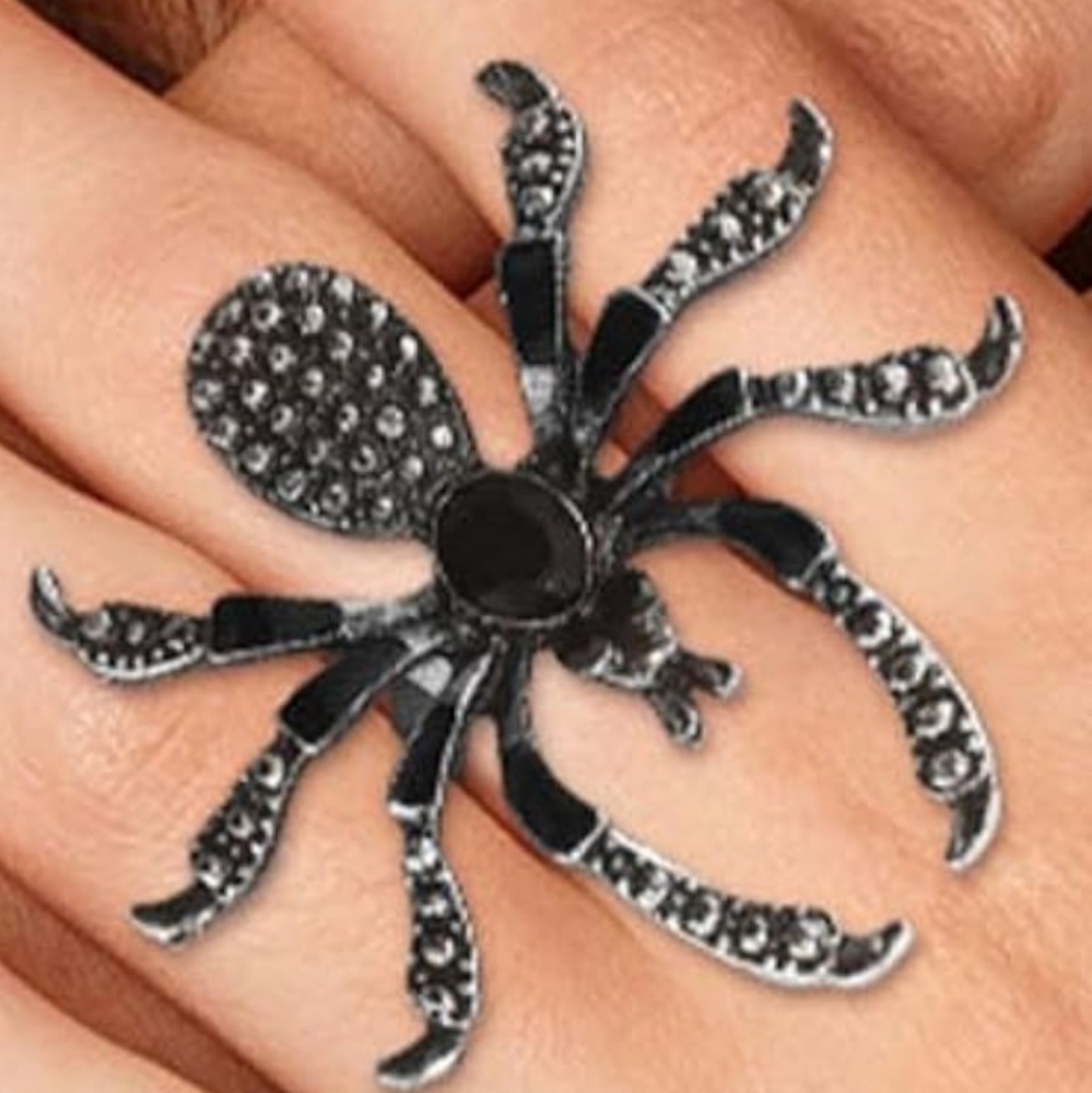 Hot Topic Black Spider Ring